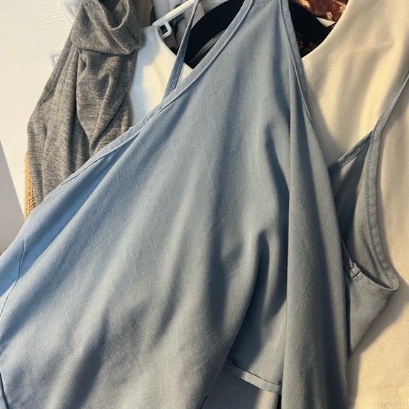 blue shirt - m boutique size medium - Picture 2 of 3